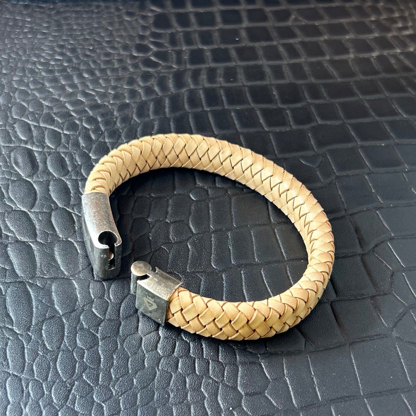 Natural vintage leather BRACELET